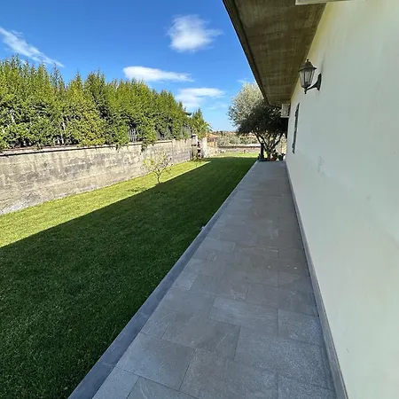 Villa Adriana Alle Pendici Dell'etna *